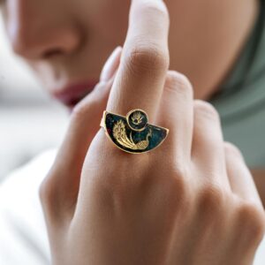 انگشتر عقیق سبز طاووس